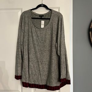 Lane Bryant gray top size 26-28